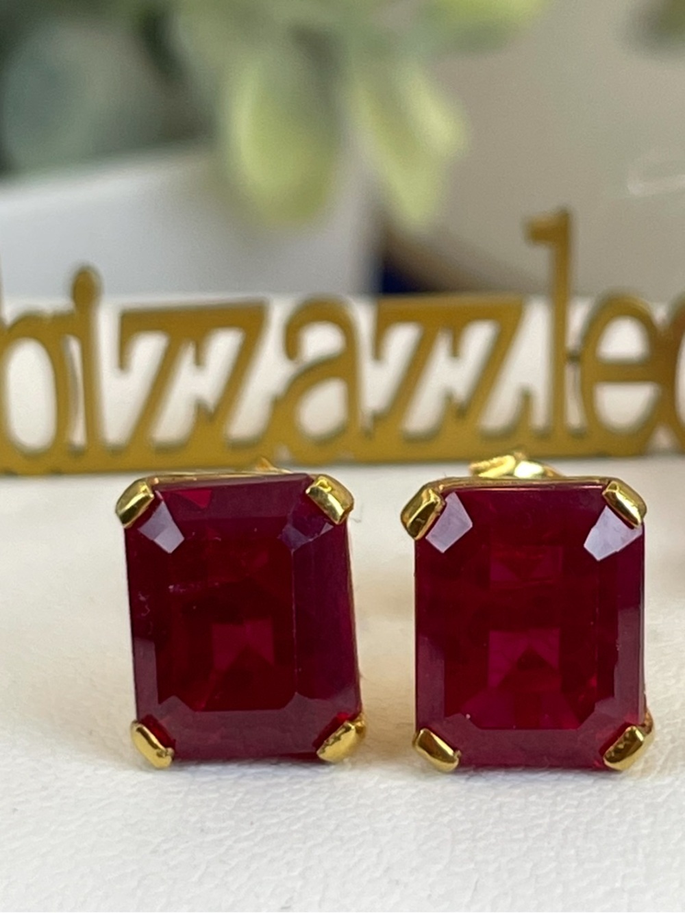 8.4ct Ruby Earrings 18k Yellow Gold on 925 Sterling. Emerald cut - Picture 3 of 5